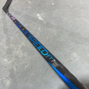 CCM JETSPEED FT7 PRO, Pro Stock Hockey Stick Grip P28M 85 Flex Right 2949