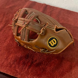 Wilson LHT Infield Baseball Glove 10" (Used)