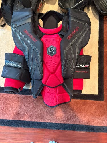 XL 2024 Vaughn SLR4 Pro Carbon Goalie Chest Protector
