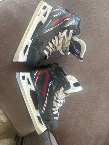 2024 CCM Hockey Goalie Skates Regular Width 7.5 (Used)