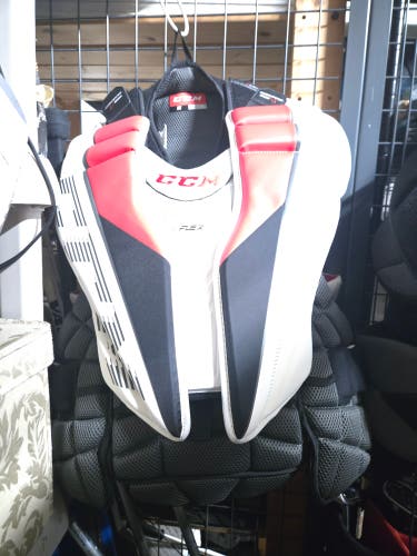 New CCM Eflex 5.9 Intermediate Small Goalie Chest Protector (New)