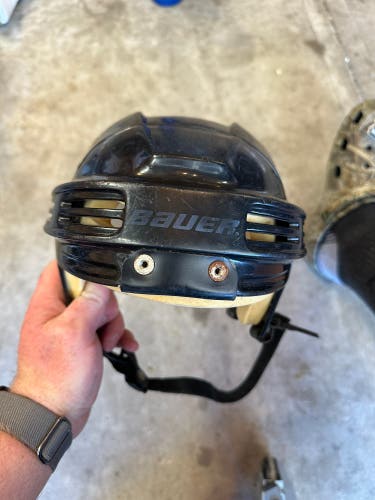 Large Bauer HH3000L Helmet (Used)