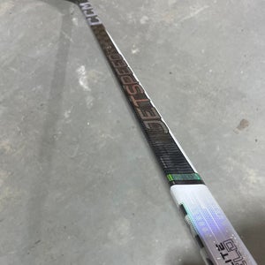 CCM JETSPEED FT6 PRO, Pro Stock Hockey Stick Grip P28M 85 Flex Left 2720