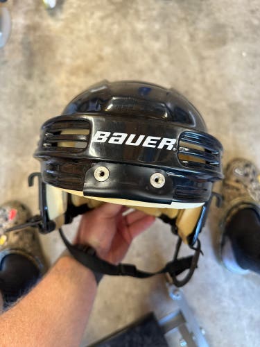 Large Bauer HH3000L Helmet (Used)