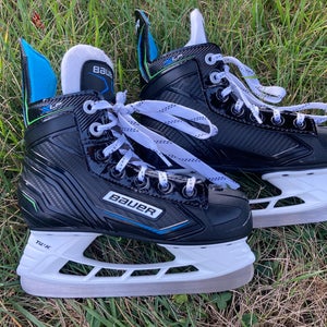 2021 Bauer XLP Hockey Skates 13 (New)