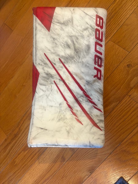 2021 Bauer Vapor Hyperlite Glove and Blocker (Used)