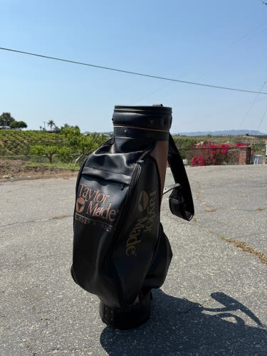 TaylorMade Bag (Used)