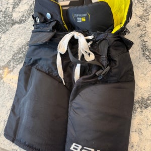 Junior Small Bauer Supreme 3S Hockey Pants (Used)