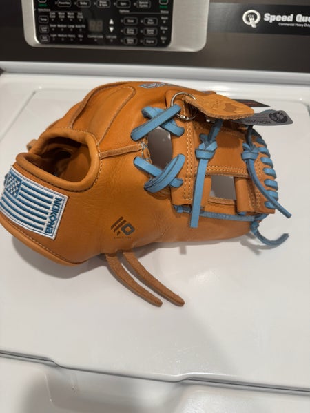2024 Nokona Edge X Hybrid RH Baseball Glove 11.5" (New)