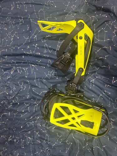 Large Ride A-4 Snowboard Bindings (Used)