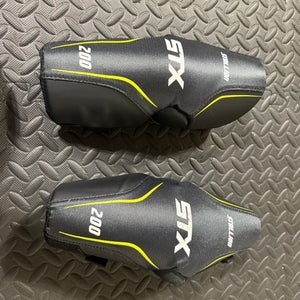 Medium Youth STX Stallion 200 Arm Pads (Used)