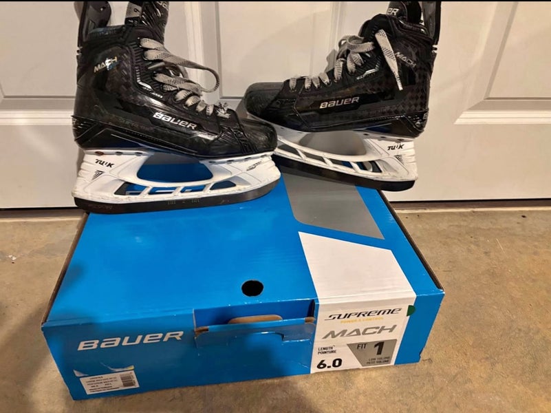 Bauer Supreme Mach Hockey Skates Regular Width 6 (Used)