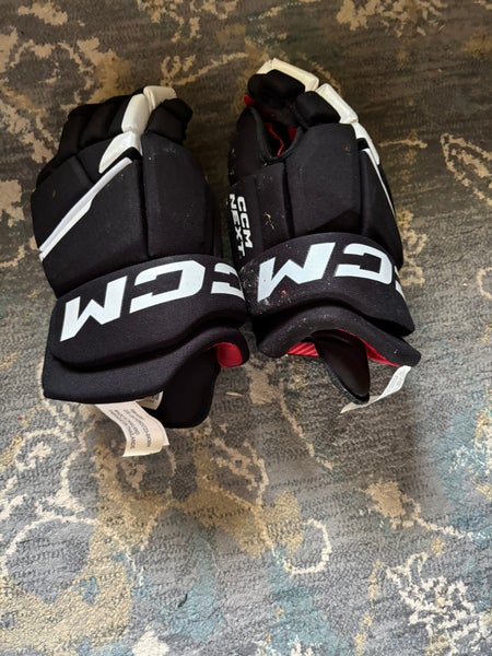 CCM Gloves 14" (Used)