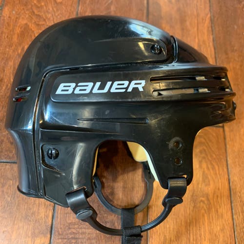 Rare Bauer 4500 Helmet Size Senior Small Retail Used (USA Shipping Only - Read Full Description)