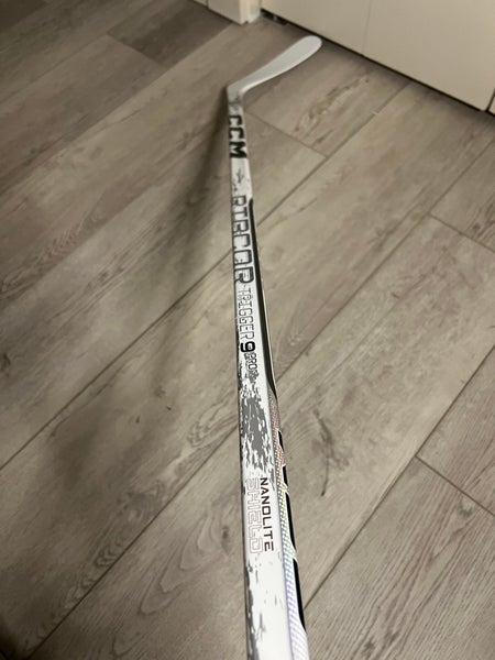 Junior CCM RibCor Trigger 9 Pro Right Handed Hockey Stick P29 (New)