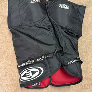 Youth Medium Easton Hockey Pants (Used)