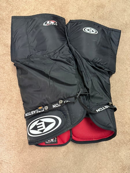 Youth Medium Easton Hockey Pants (Used)