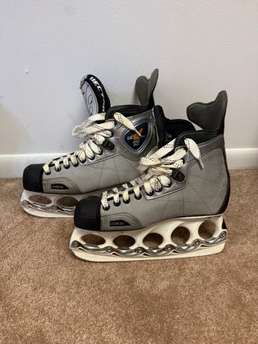 CCM Hockey Skates 7.5 (Used)
