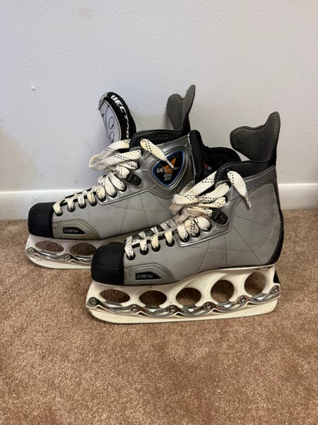 CCM Hockey Skates 7.5 (Used)