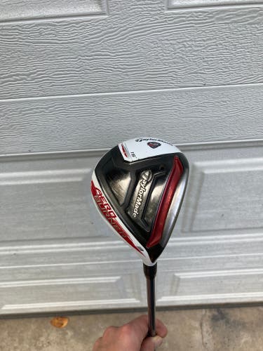 Men's TaylorMade AeroBurner Right Handed Fairway Wood Regular Flex 3 Wood (Used)