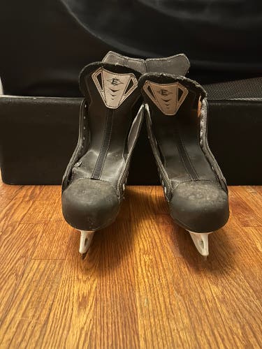 Easton Synergy EQ 9.9 Mens Hockey Skates Size 11