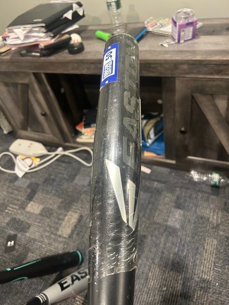 Easton Mako Alloy BBCOR Certified Bat (-3) 30 oz 33" (New)