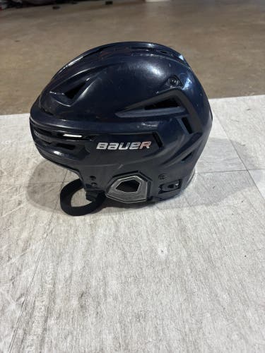 Medium Bauer Re-Akt 150 Helmet