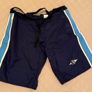 Pittsburgh Penguins Winter Classic Blue Large/XL Easton Pant Shell Pro Stock (Used)