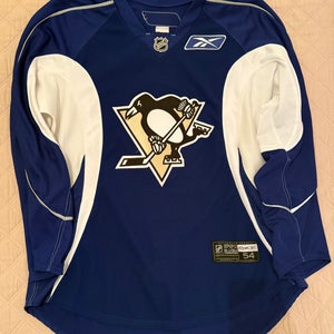 Pittsburgh Penguins Pro Stock Blue Size 54 Men's Reebok Practice Jersey (New)