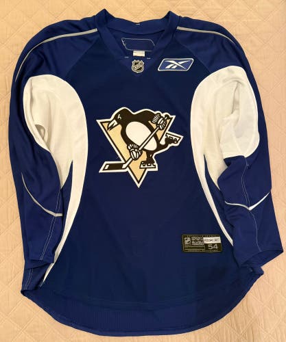 Pittsburgh Penguins Pro Stock Blue Size 54 Men's Reebok Practice Jersey (New)