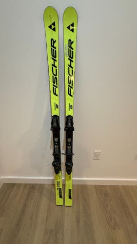 Fischer RC4 Race JR GS Skis 173 cm (2025) With Z13 Bindings (Used)