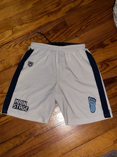White XL Men's Shorts (Used)