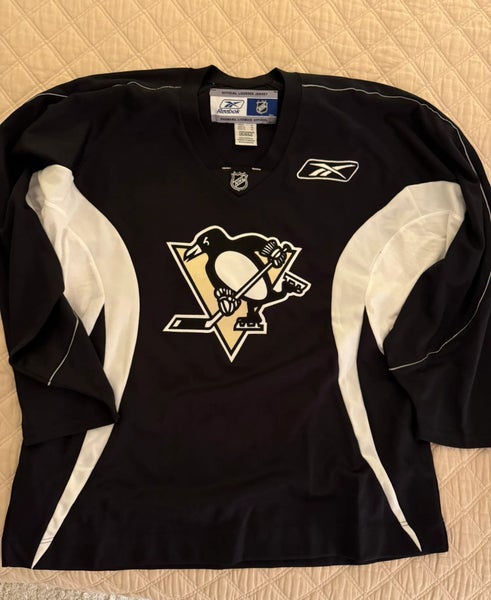 Pittsburgh Penguins Pro Stock Black Size XL Men's Reebok Practice Jersey (New)