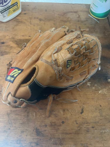 Mizuno MZ3600 Professional model RH Baseball Glove 13" (Used)