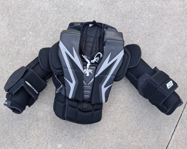 Intermediate XL Brian's Optik 2 Goalie Chest Protector (Used)