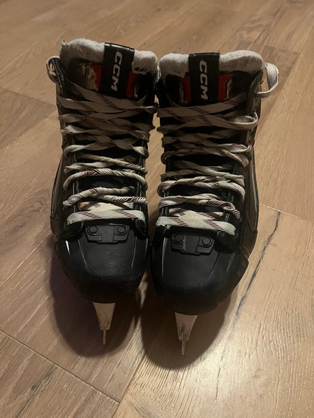 CCM EFLEX 6.9 Hockey Goalie Skates Size 5 (Used)
