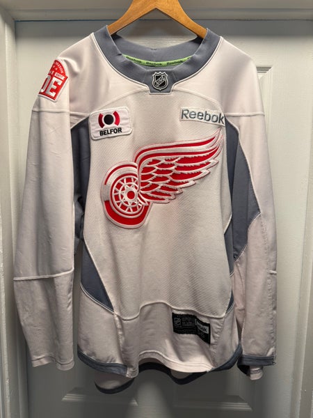 *Rare* Detroit Red Wings Used Team Issue Practice Jersey Joe Louis Arena