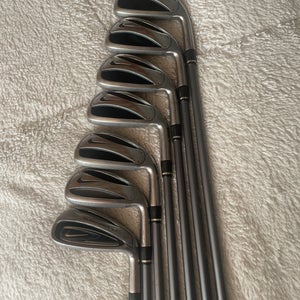 Men's Nike Slingshot Right Handed Iron Set Regular Flex 7 Pieces Graphite Shaft (Used)