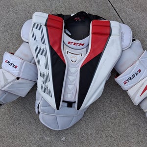 Senior Small CCM Eflex 5 pro Goalie Chest Protector (Used)