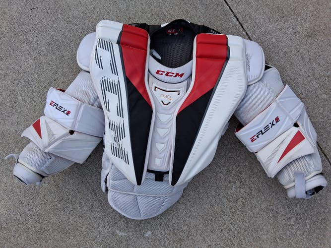 Senior Small CCM Eflex 5 pro Goalie Chest Protector (Used)