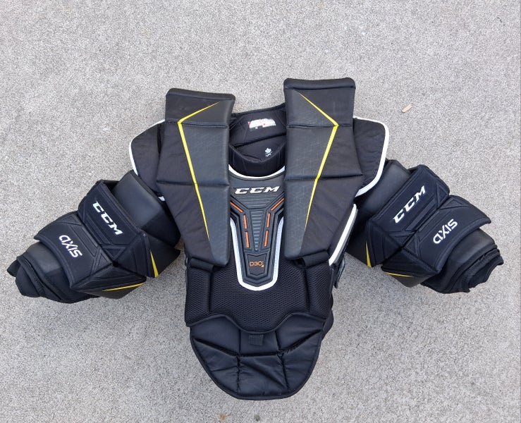 Senior Small CCM Axis pro Goalie Chest Protector (Used)