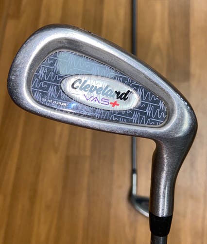 Cleveland Iron Set of two RH Regular Flex Graphite Shaft (#4,8)
