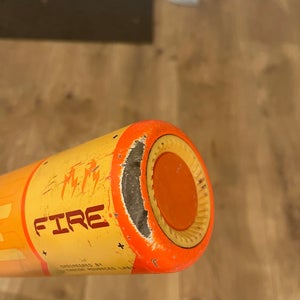 2025 Easton Hype Fire Composite USSSA Certified Bat (-5) 26 oz 31" (Used)