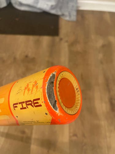 2025 Easton Hype Fire Composite USSSA Certified Bat (-5) 26 oz 31" (Used)