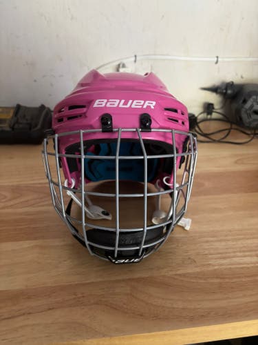 Youth Bauer Prodigy Helmet (Used)