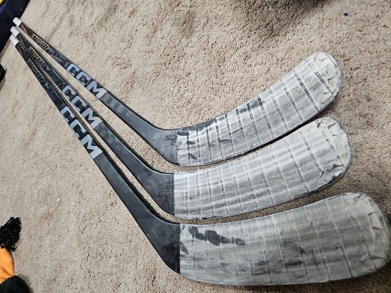 3x PACK LIZOTTE Penguins Game Used Sticks CCM JETSPEED 7 PRO 80 flex LH