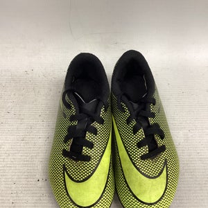 Used Nike Soccer Cleats Yellow Youth 10.0 11851-S000037913