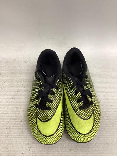 Used Nike Soccer Cleats Yellow Youth 10.0 11851-S000037913