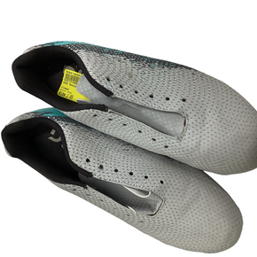 Used Soccer Cleats Grey Junior 05 11613-S000168361