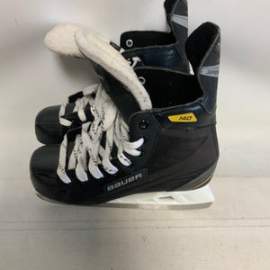 Used Bauer SUPREME 140 Intermediate Hockey Skate Intermediate 5.0 11823-S000034437